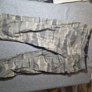 Iron Co Camo Joggers Size Medium 32-34 C1